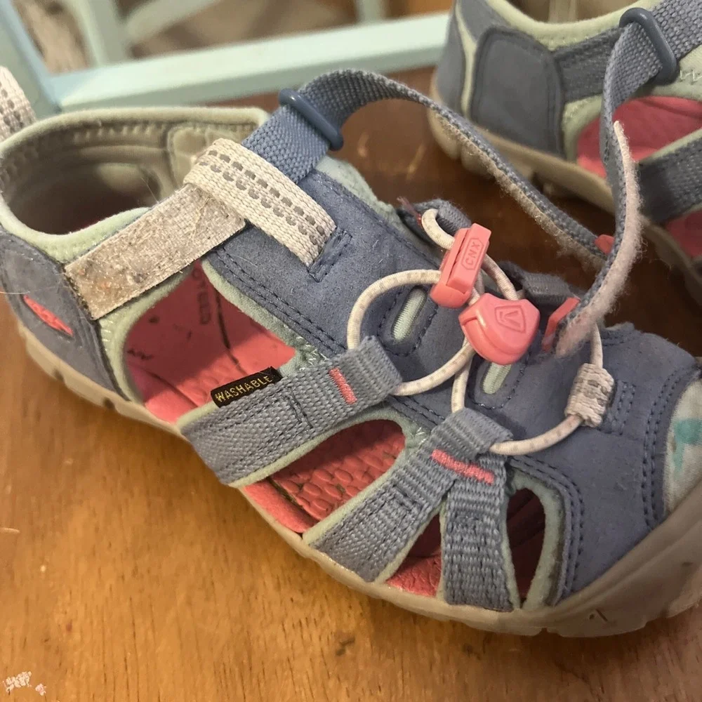 Keen Waterproof Sandal Blue/Pink Children Size 13